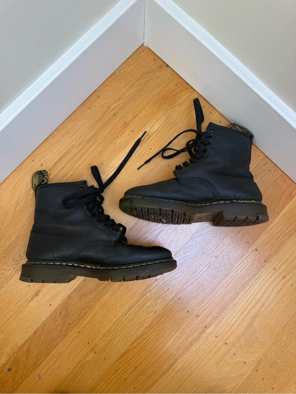 Dr. Martens 1460 Black Leather Lace-Up Boots, size 39/8